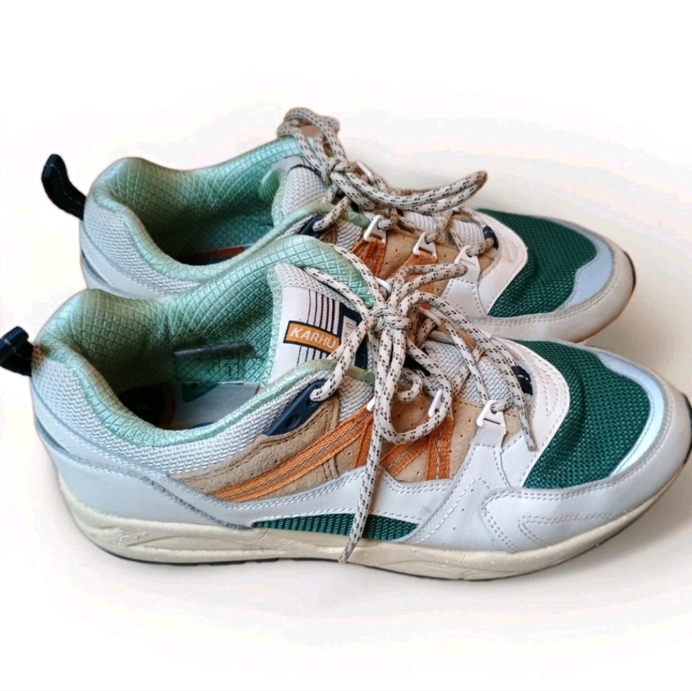 Anthropologie Karhu Fusion 2.0 Running Shoes Men's sz 8.5 Lily White/Nugget